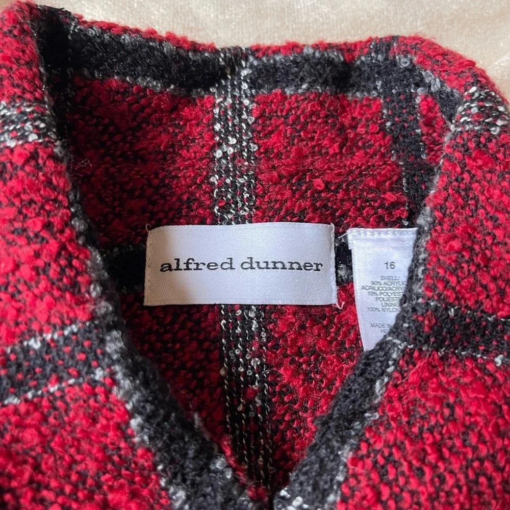 Alfred dunner red black plaid textured jacket